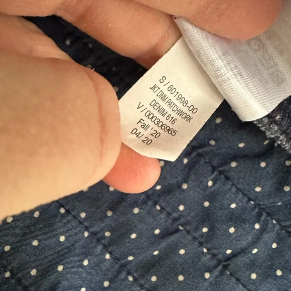 GAP Floral quilted Button Down Denim Jacket 18-24 Months - Picture 6 of 7